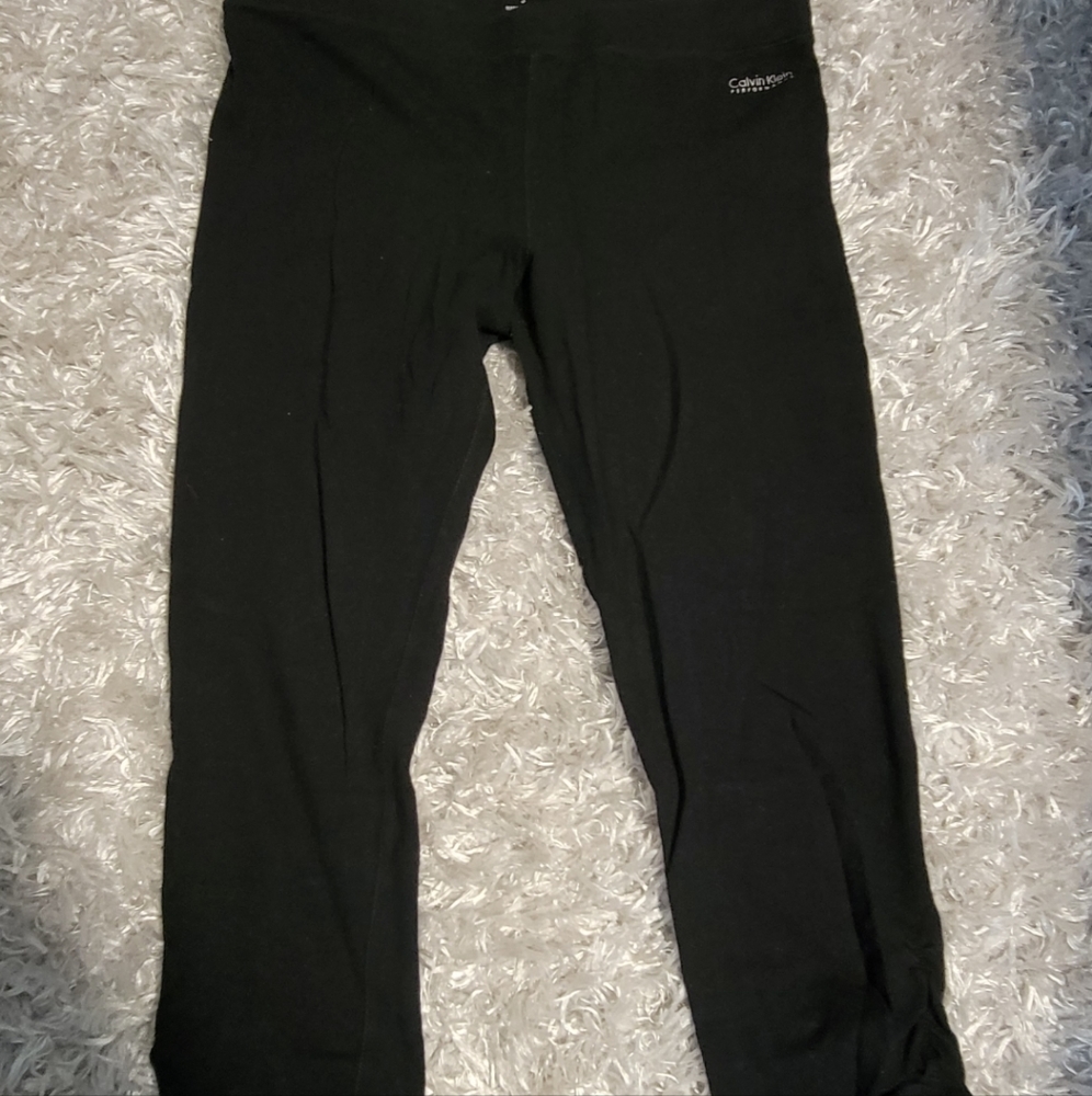 Calvin Klein performance capris
